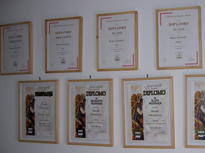 Diplome